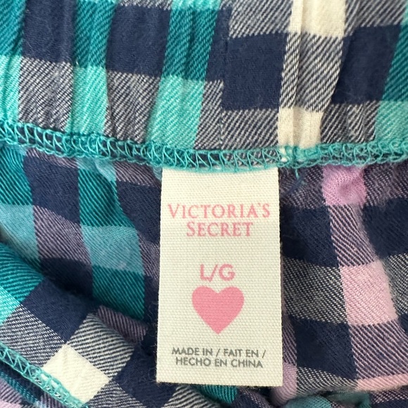 Victoria's Secret Plaid Pj Pants - Picture 3 of 4